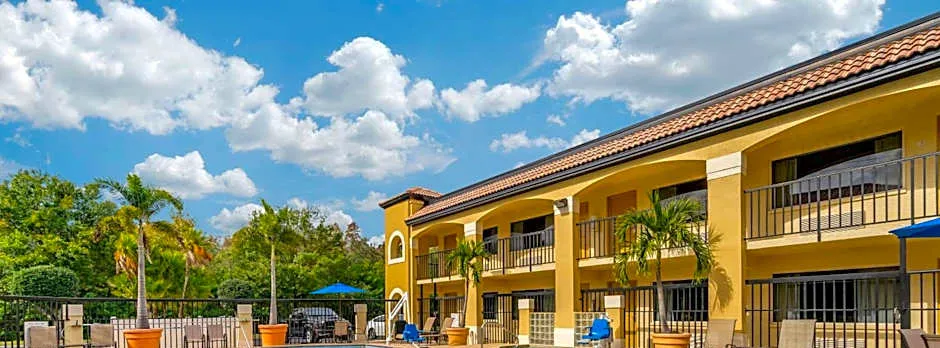 Comfort Inn Sun City Center-Tampa South