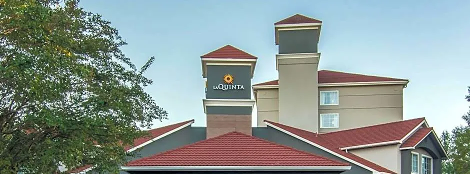La Quinta Inn & Suites by Wyndham Atlanta Perimeter Medical