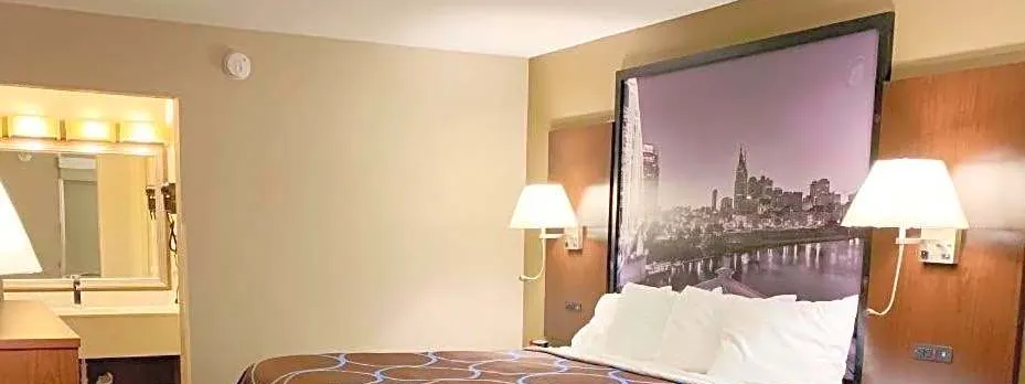 Super 8 by Wyndham Cookeville