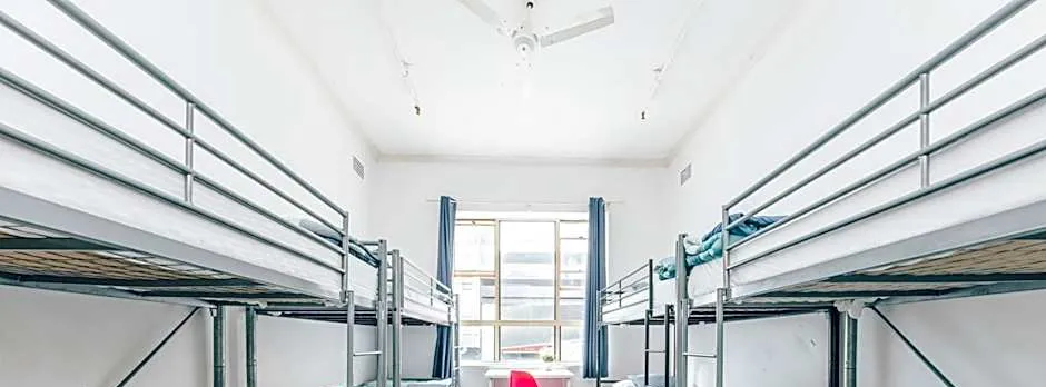 Maze Backpackers - Sydney