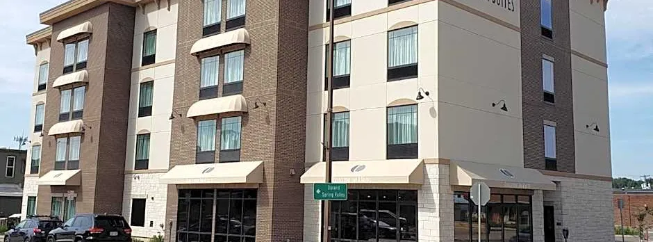 Cobblestone Inn & Suites - Menomonie