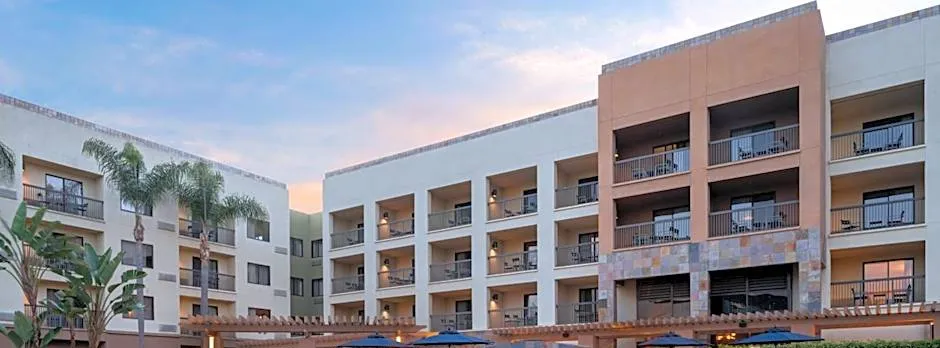 Courtyard by Marriott San Diego Central