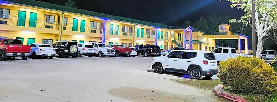 Scottish Inn & Suites