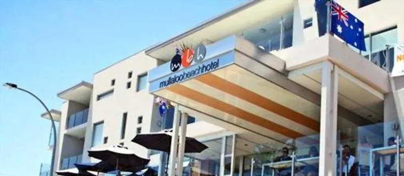 Mullaloo Beach Hotel