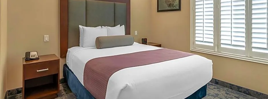 Best Western Plus Avita Suites