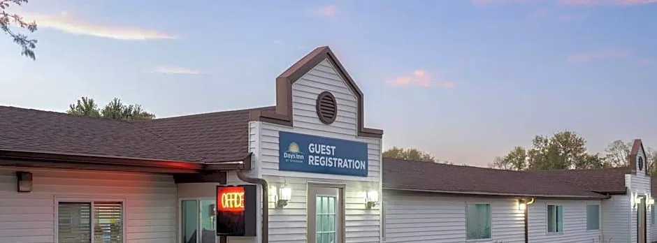 Days Inn by Wyndham Jamestown