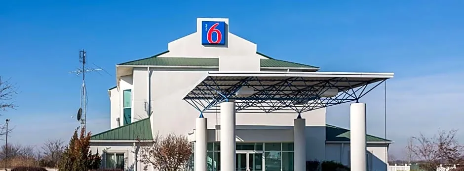 Motel 6-Dale, IN