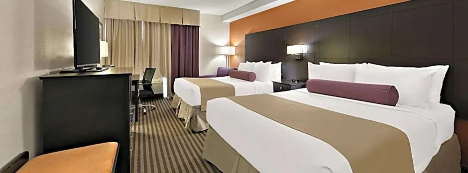 Best Western Plus Toronto North York Hotel & Suites
