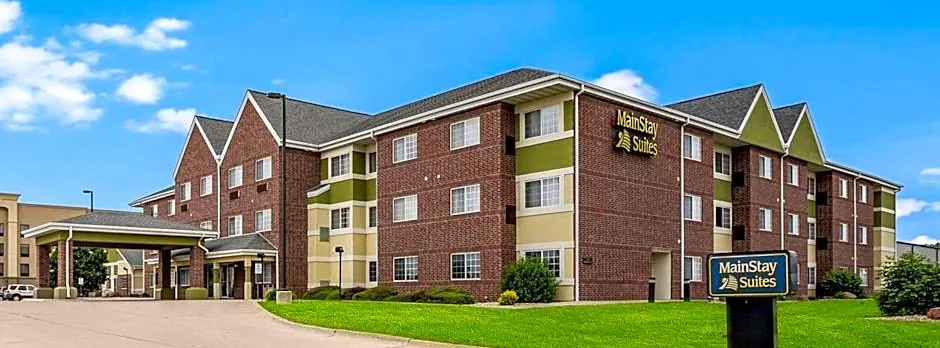 MainStay Suites Cedar Rapids North - Marion