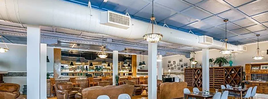The Shore Club Wisconsin, an Ascend Collection Hotel