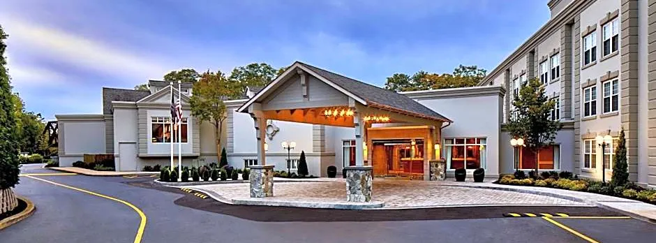 The Del Monte Lodge Renaissance Rochester Hotel & Spa