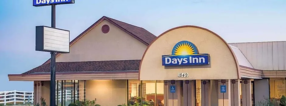 Days Inn by Wyndham Grove City Columbus South