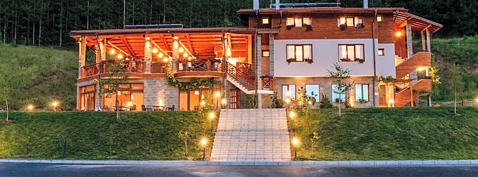 Alpine Garden Hotel (Trayanovi Dvori)