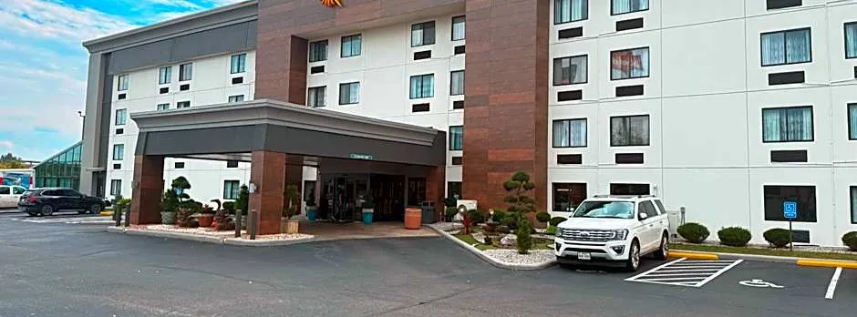 La Quinta Inn & Suites by Wyndham Cincinnati NE - Mason