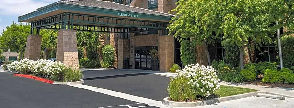 Hampton Inn & Suites Agoura Hills