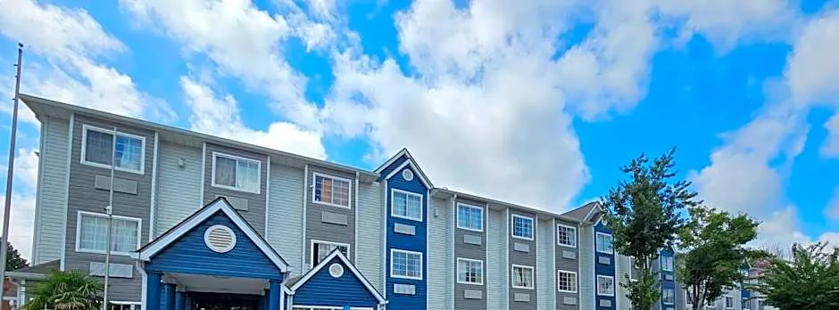 Microtel Inn & Suites by Wyndham Atlanta Airport
