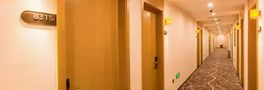 7Days Inn Chain Hotel (Beijing Guomao Sihui East Subway Station)