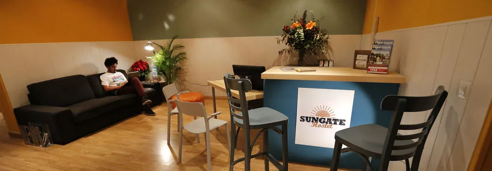 Onefam Sungate