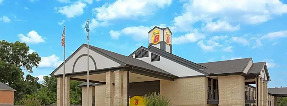 Super 8 by Wyndham Ruston
