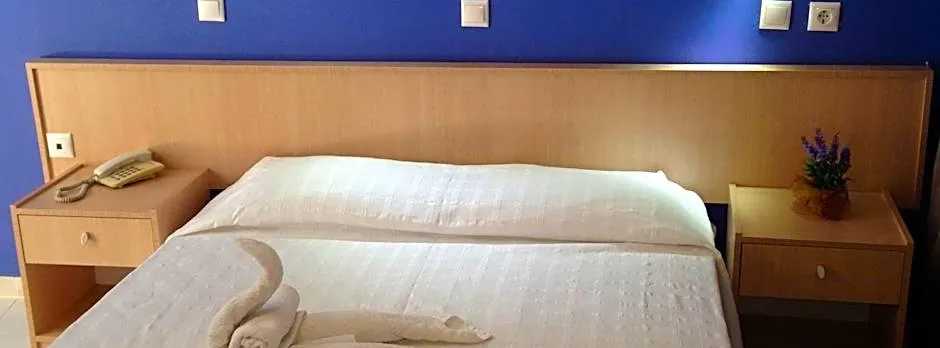 Zefyros Hotel