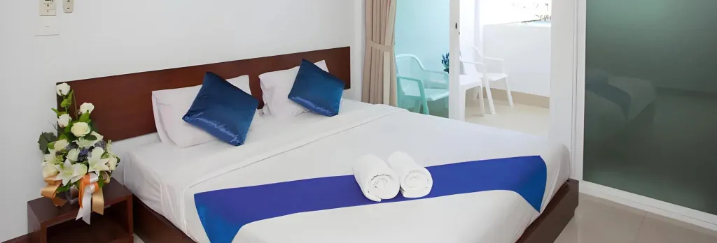 nouveau guesthouse