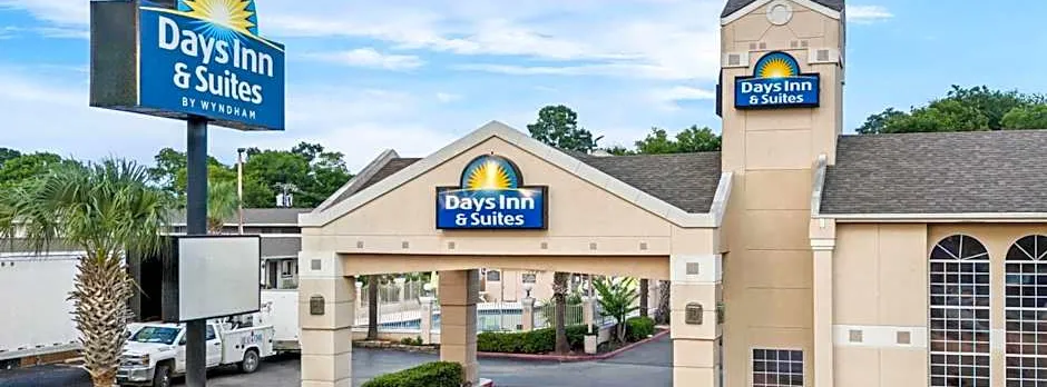 Days Inn by Wyndham Nacogdoches/SFA University/Downtown