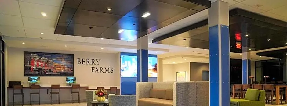 Holiday Inn Express & Suites Franklin - Berry Farms By IHG