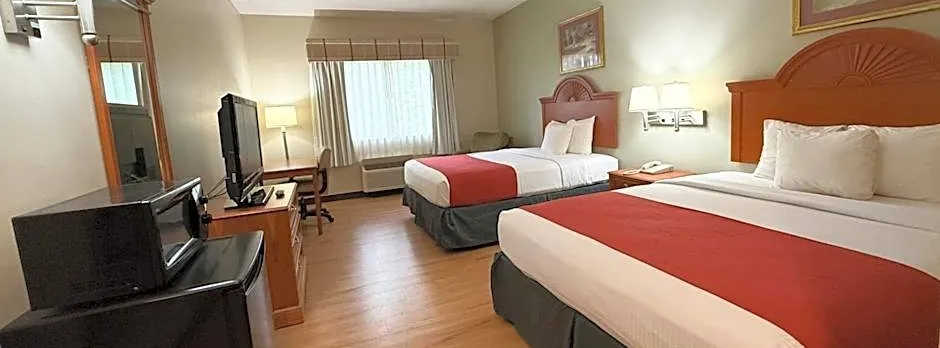 Americas Best Value Inn Wiggins