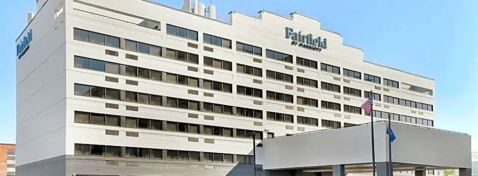 Fairfield by Marriott Inn & Suites Charleston Downtown