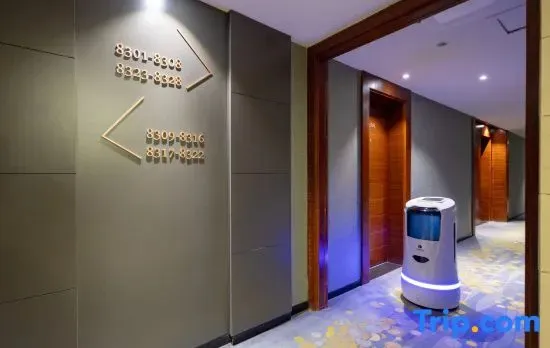 Jintai Business Hotel (Wuhan Canglong Island Hubei University of Economics Store)