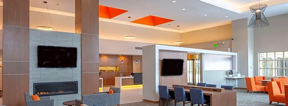 Collegian Hotel & Suites, Trademark Collection by Wyndham