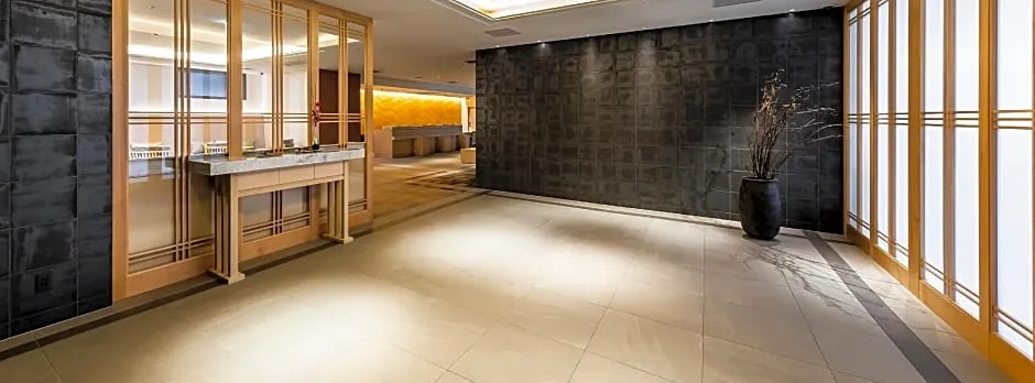 VIA INN PRIME SHINSAIBASHI YOTSUBASHI - JR WEST GROUP
