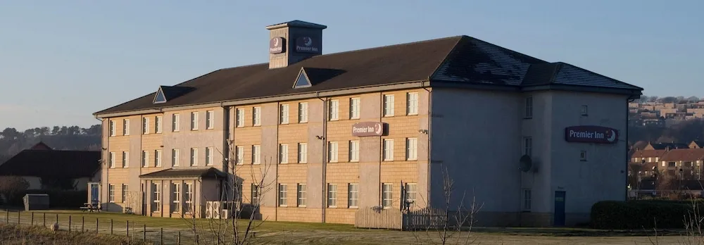 Premier Inn Livingston (M8, Jct3)