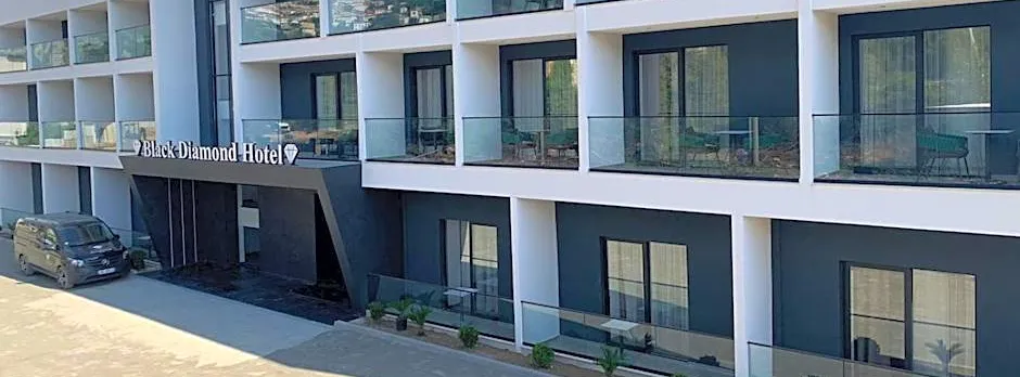 Black Diamond Hotel Dhermi