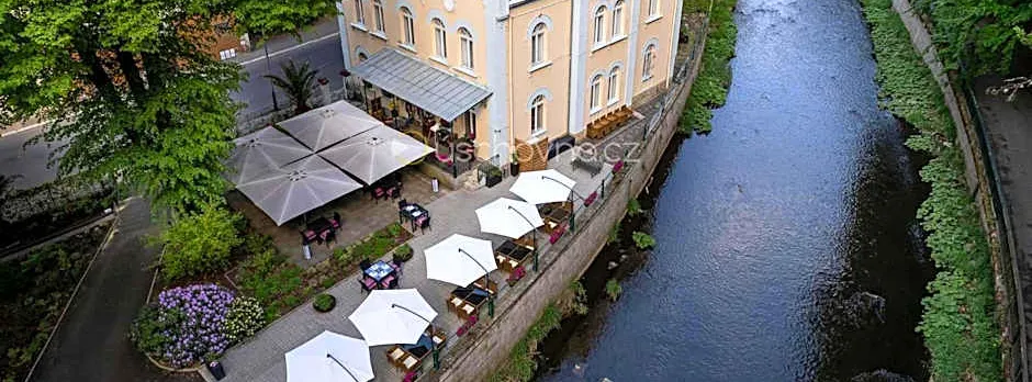 Villa Basileia Riverside