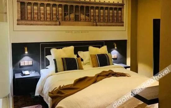 Junyue Boutique Hotel