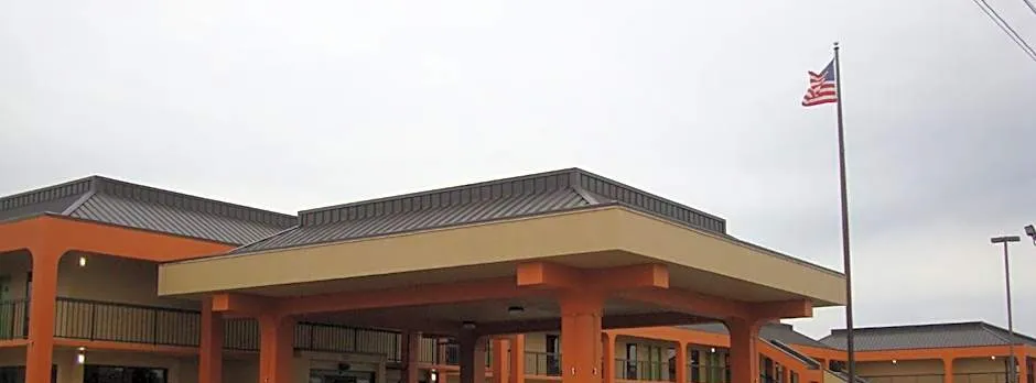 Econo Lodge Inn & Suites Jackson Northwest