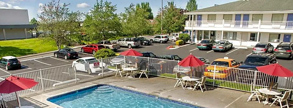 Motel 6-Tacoma, WA - South