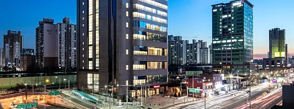 Ramada by Wyndham Seoul Sindorim