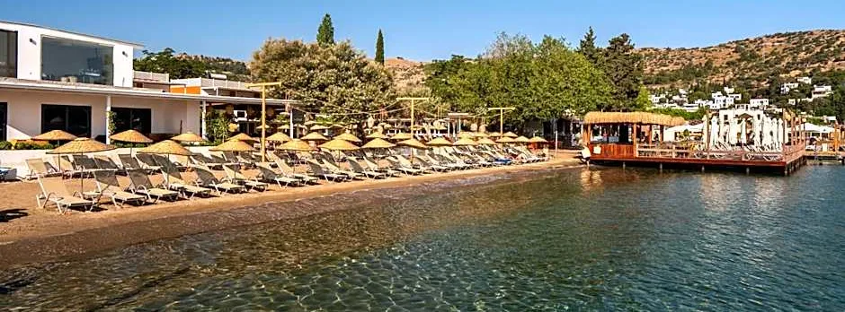 Daphnis Hotel
