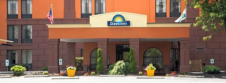 Days Inn by Wyndham Reading Wyomissing
