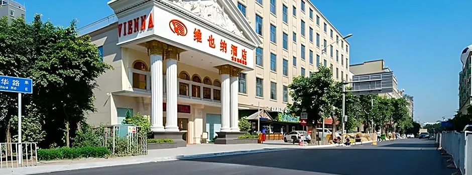 Vienna Hotel Shenzhen Longsheng Subway Station Branch