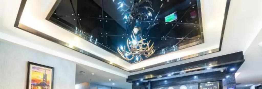Yijiayi Business Hotel (Chongqing Beibin Road Liujia Wharf)