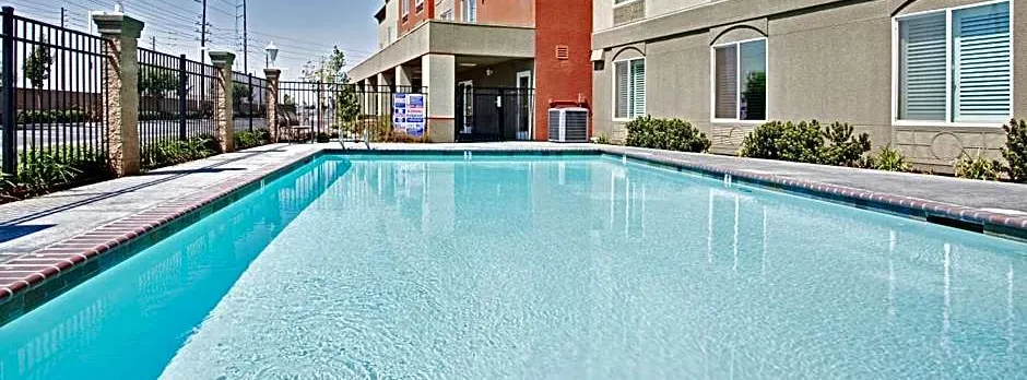 Holiday Inn Express Hotel & Suites Modesto-Salida By IHG