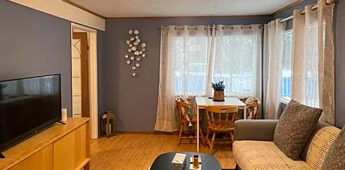 Entire House and Home in Whitehorse Downtown
