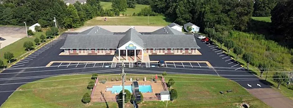 Days Inn by Wyndham Savannah