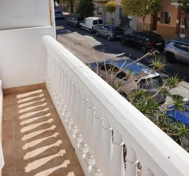 Private townhouse with roof terrace close to the beach