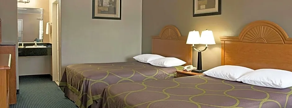 Quality Inn Montgomery - Lake Conroe