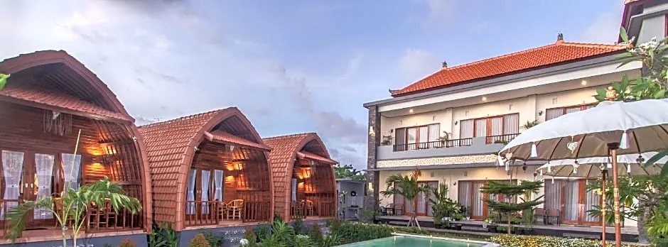 Mailaku House