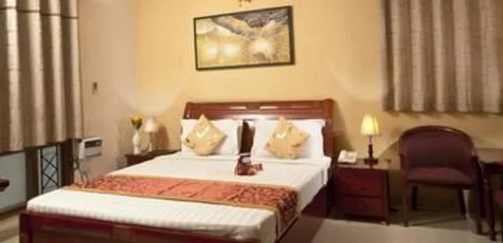 OYO Apartments DLF Phase 4